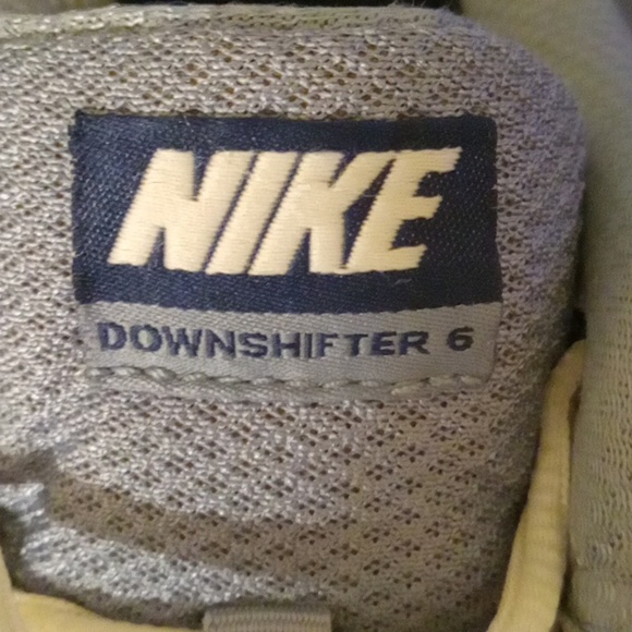 Nike Men Downshifter 6 Running Shoes Sz 8.5 - Picture 7 of 7